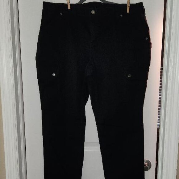 Duluth Trading Co Pants - Duluth Trading Women's DuluthFlex Fire Hose Relaxed Leg Cargo Work Pants